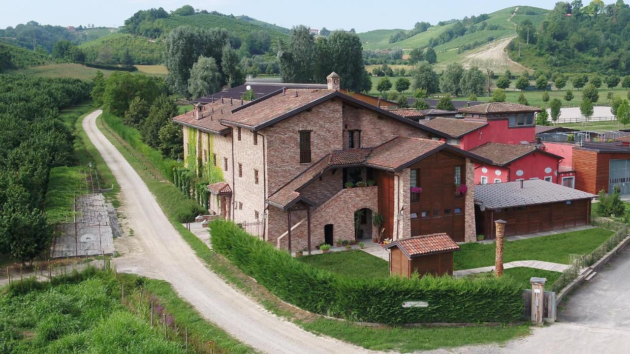 Agriturismo Malabaila Канале Екстер'єр фото